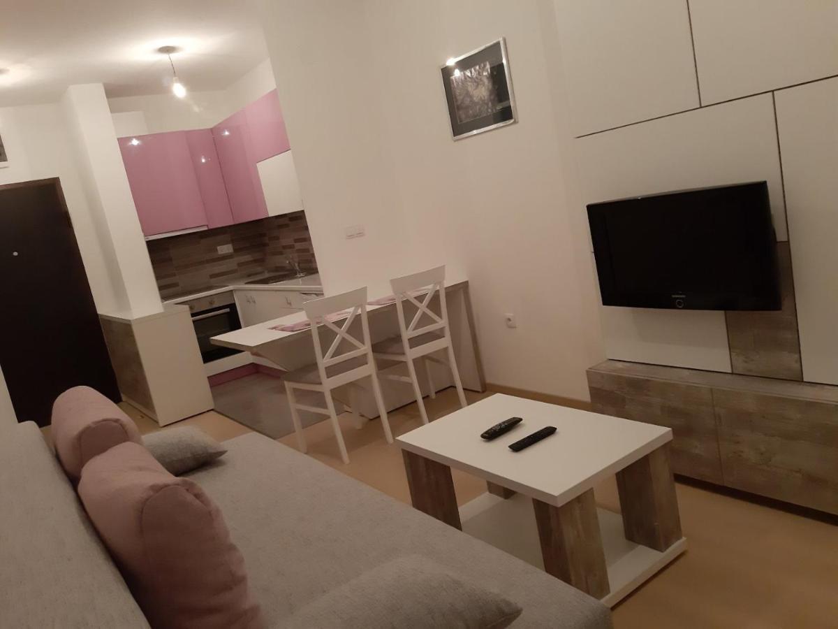 Apartman Ladybug Banja Luka Exterior foto